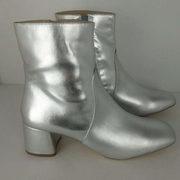 public desire silver boots